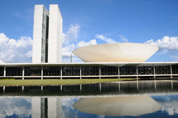 Câmara aprova mais recursos para garantir crédito à agricultura familiar