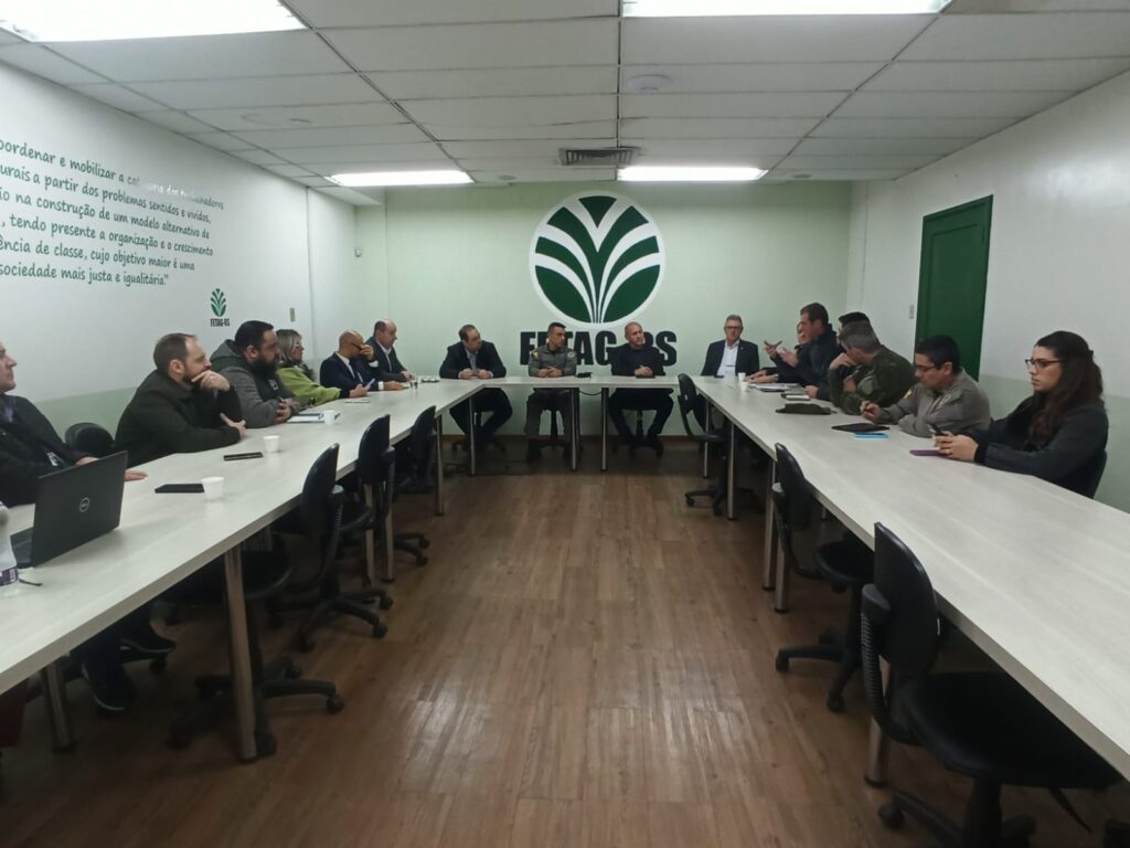 Reunião na Fetag cobra justiça para agricultor morto em Santa Maria