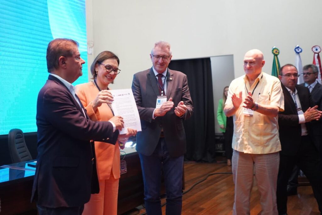 Heitor Schuch defende fronteiras como centros de desenvolvimento durante audiência do Parlasul em Ponta Porã